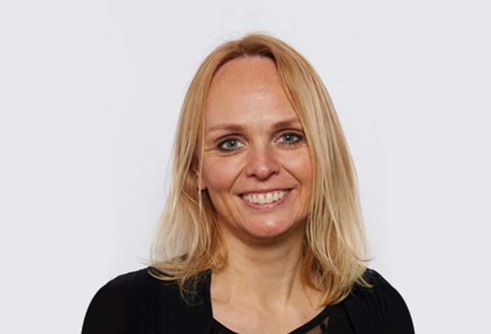 Lóa Björk Joélsdóttir